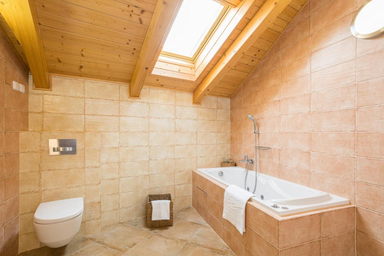 Vinny Apartman Rakovnik Bagian luar foto