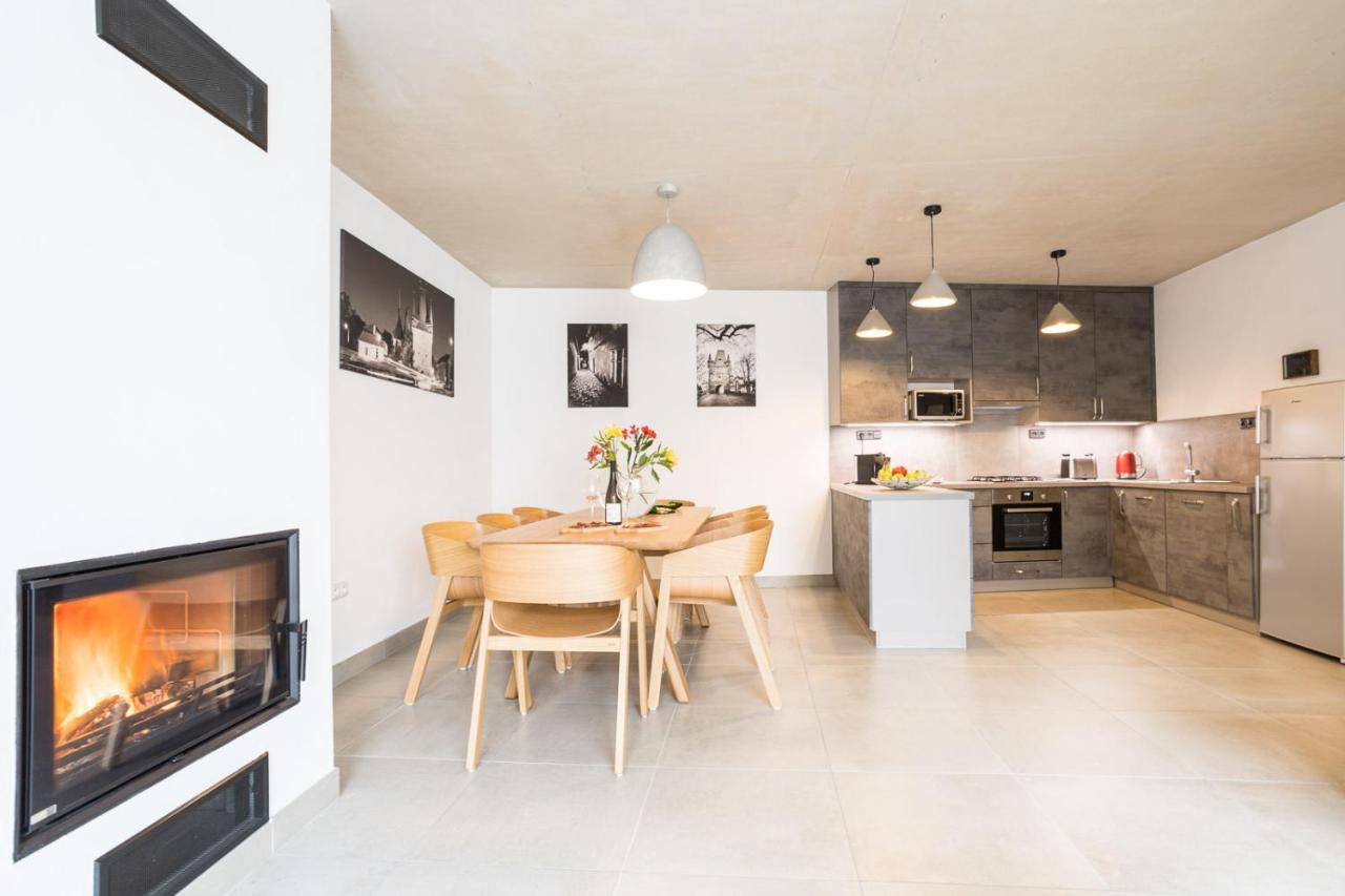 Vinny Apartman Rakovnik Bagian luar foto