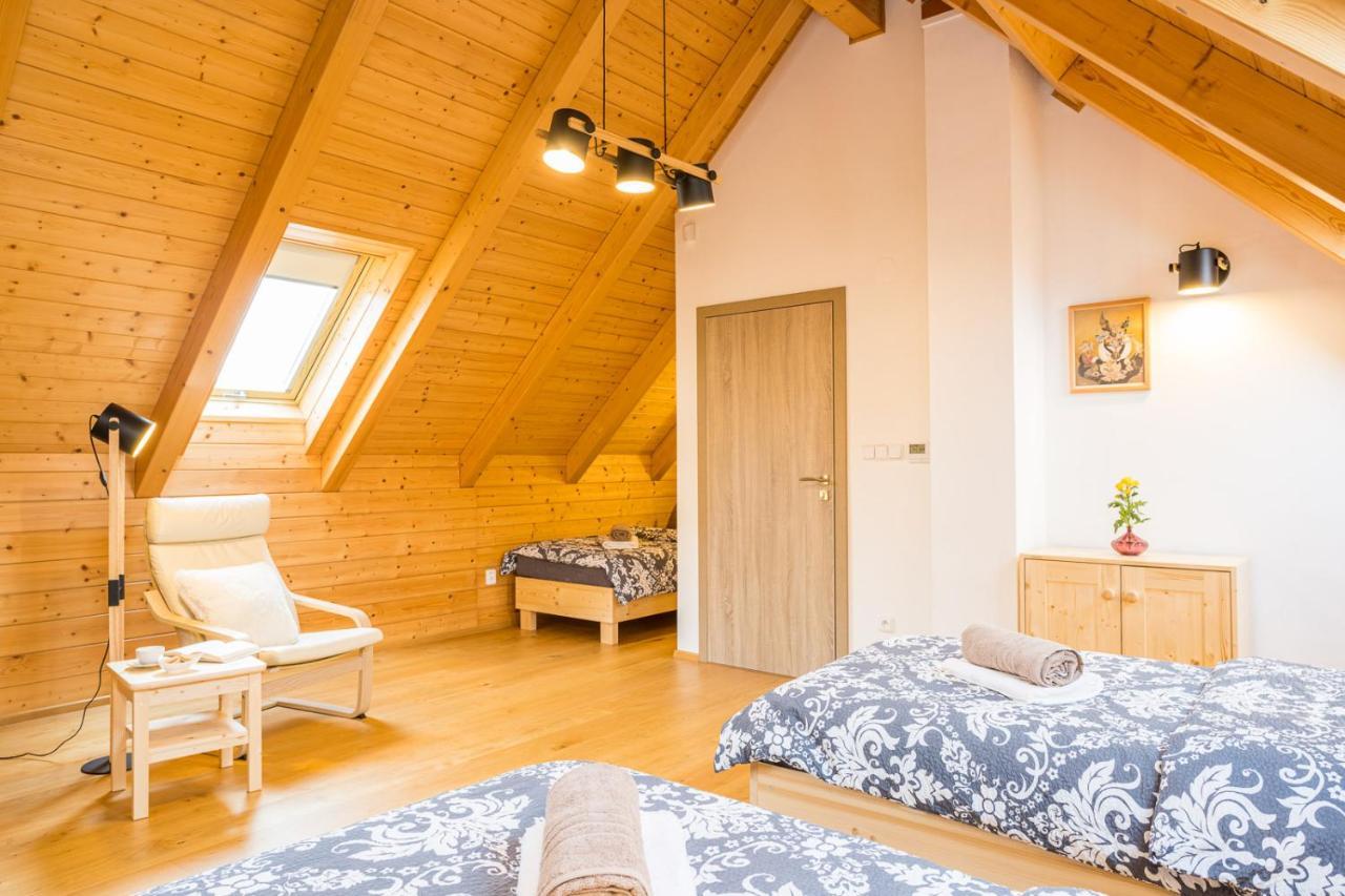 Vinny Apartman Rakovnik Bagian luar foto